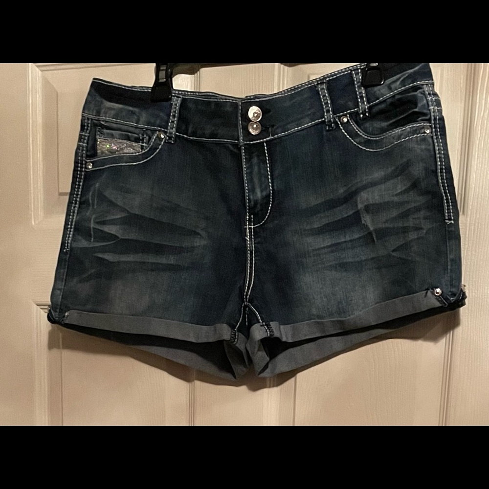 Premium Vanity Collection Shorts Jean 🩳